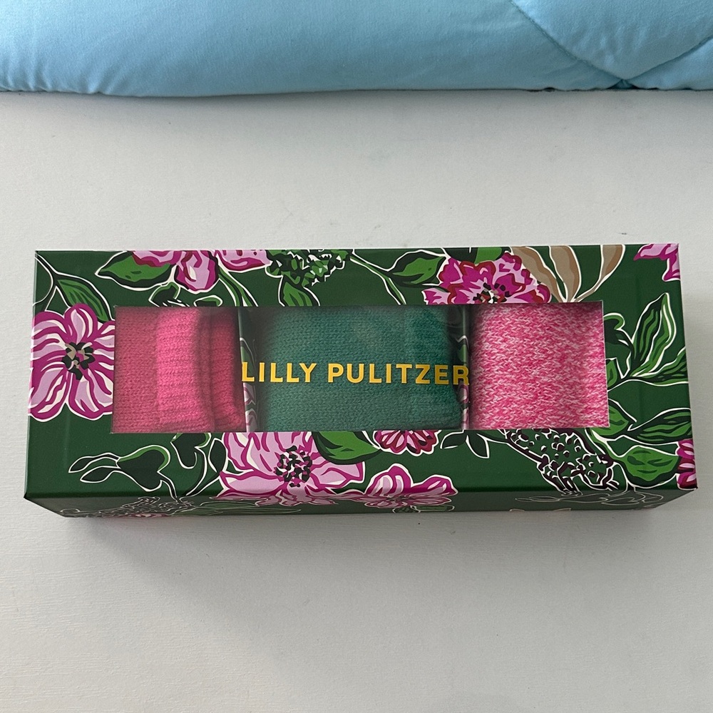 NIB Lilly Pulitzer faux cashmere Pink and Green Cozy Sock Trio